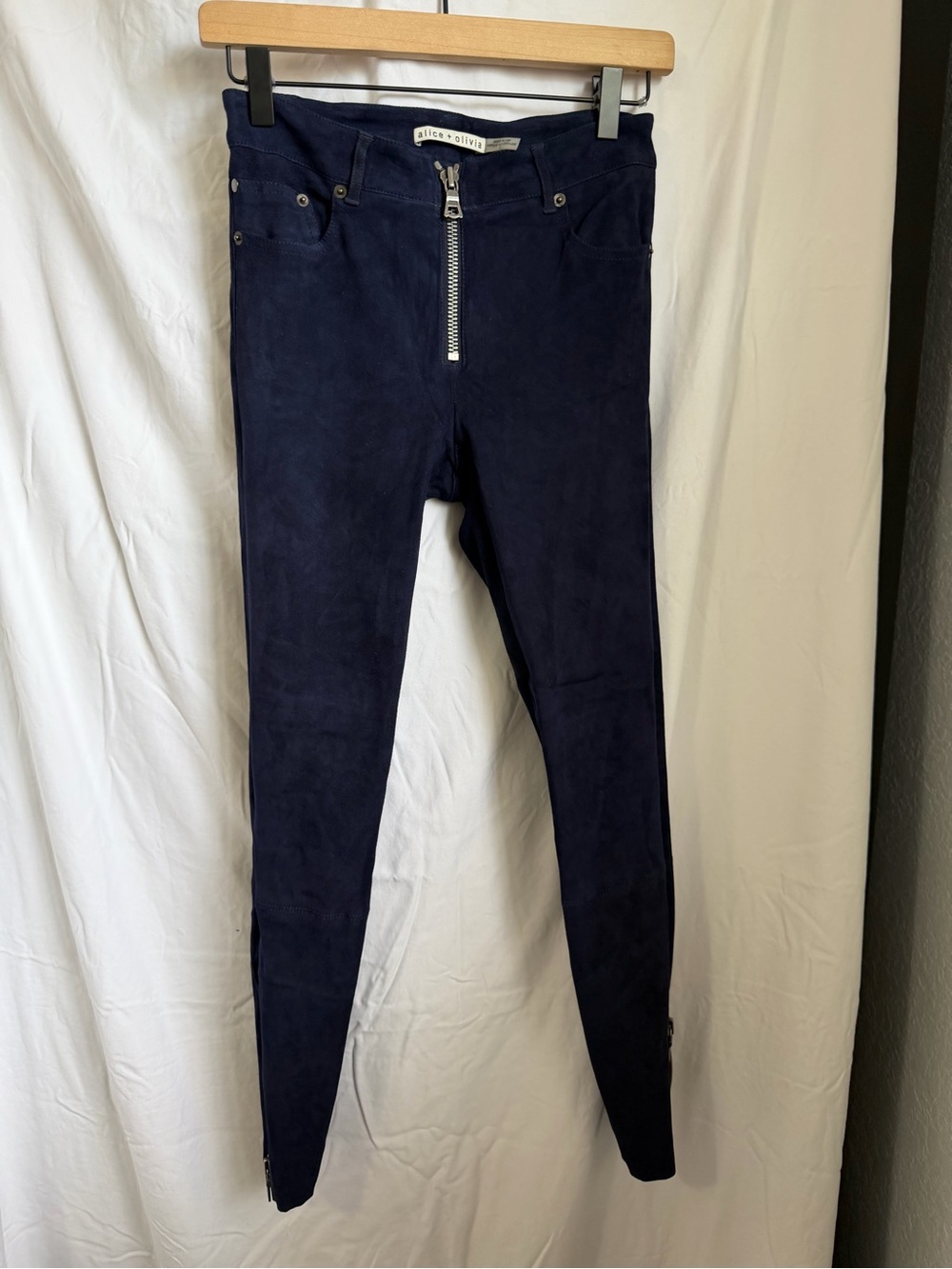 Alice + Olivia Navy Skinny Suede-Style Jeans with Front Zip